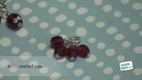 Pendentif Original En Fonte De Verre - Boule Facettée Et Grappe De Perles Ovales Violet Foncé