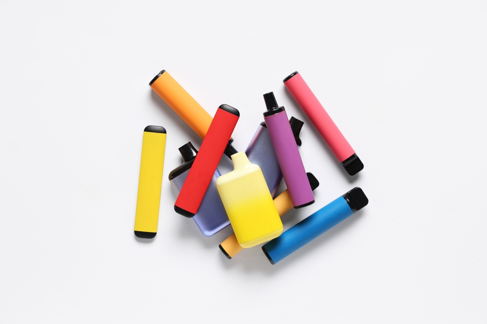 Quelle cigarette électronique choisir pour un gros fumeur ? - Minute Facile